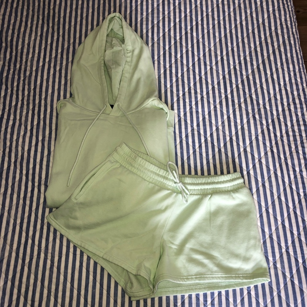 Universal Thread Mint Green Set - image 1